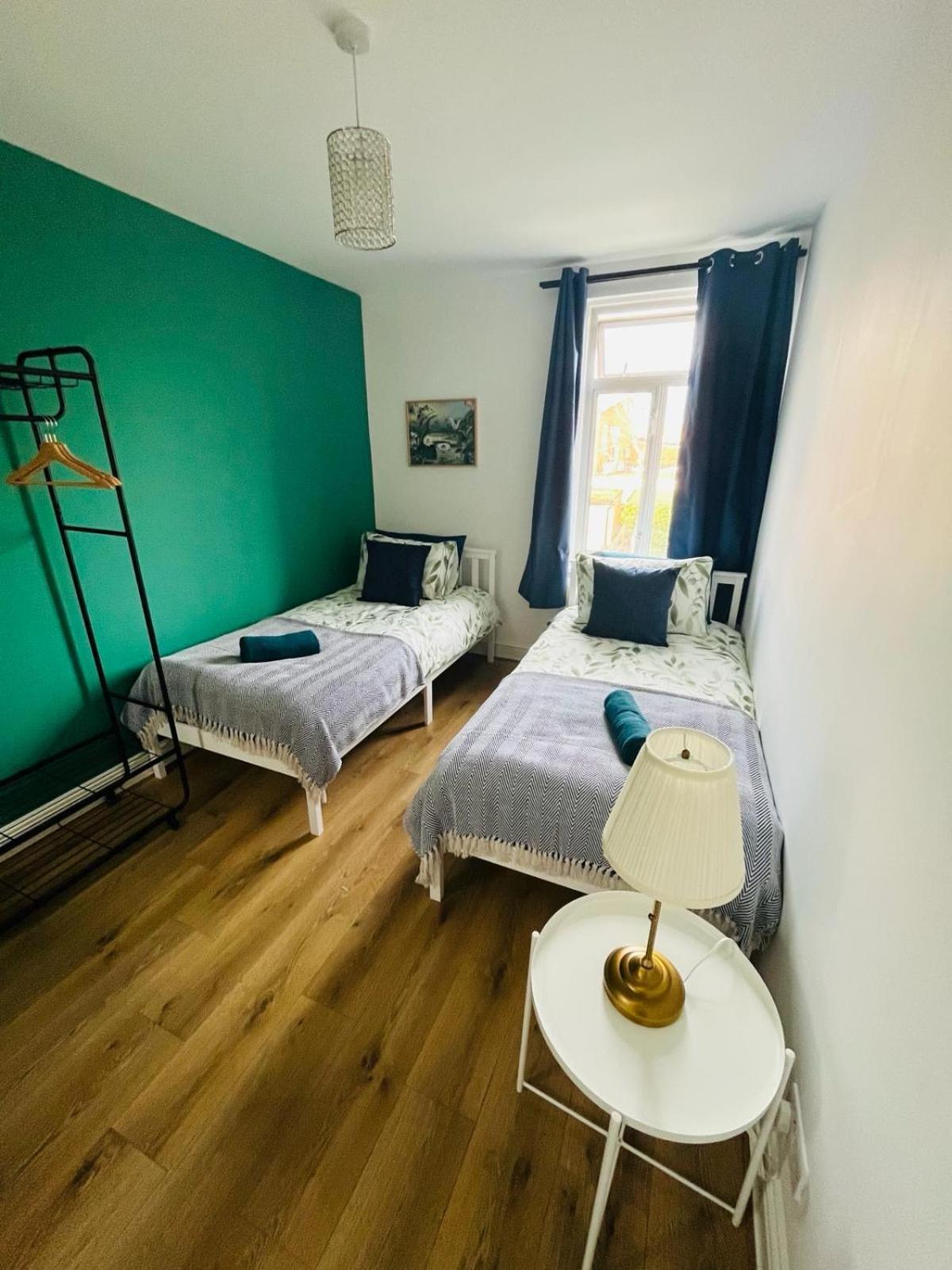 Short Stay Central London And Wembley Londres Exterior foto
