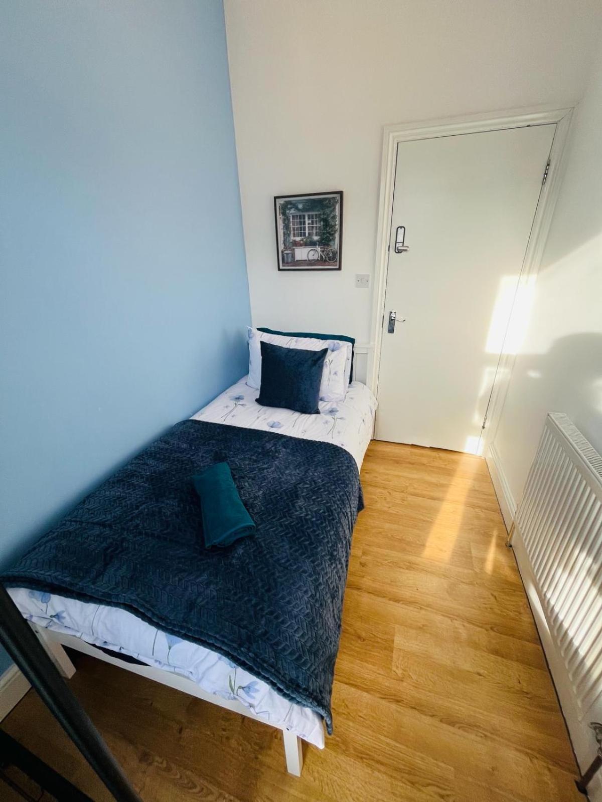 Short Stay Central London And Wembley Londres Exterior foto